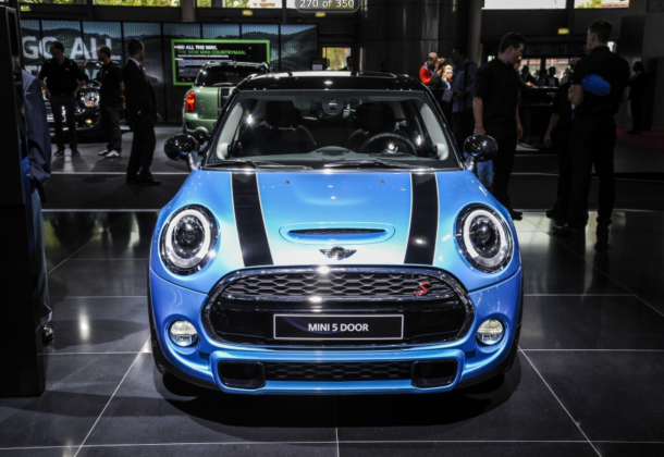 Salon de l’automobile : la Mini 5 portes se dévoile