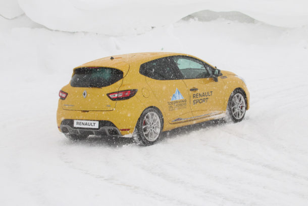 L’Ice Driving Expérience avec Renault Sport