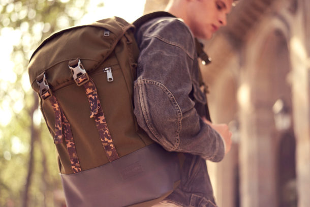 Eastpak célèbre son héritage de “supplier” pour l’armée américaine